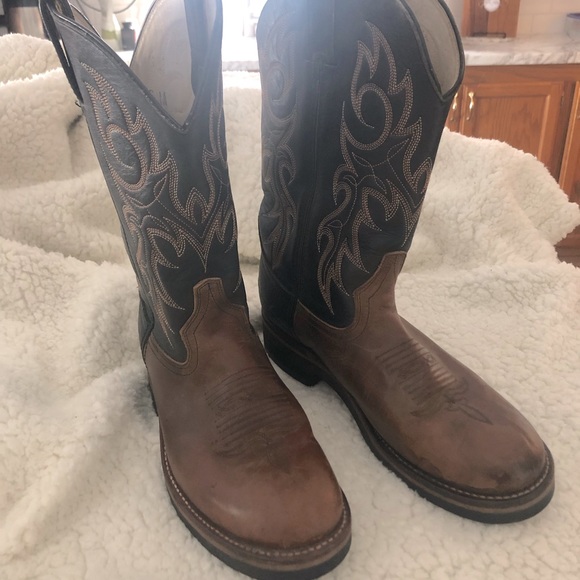 Women’s cowboy boots. Size 8 - Picture 1 of 4